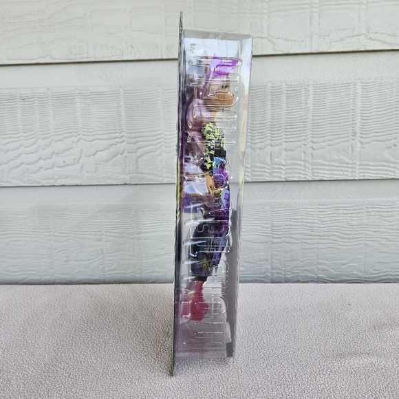 Monster High Scare-adise Island Clawdeen Wolf Doll 2023 Purple Mattel - Picture 2 of 9
